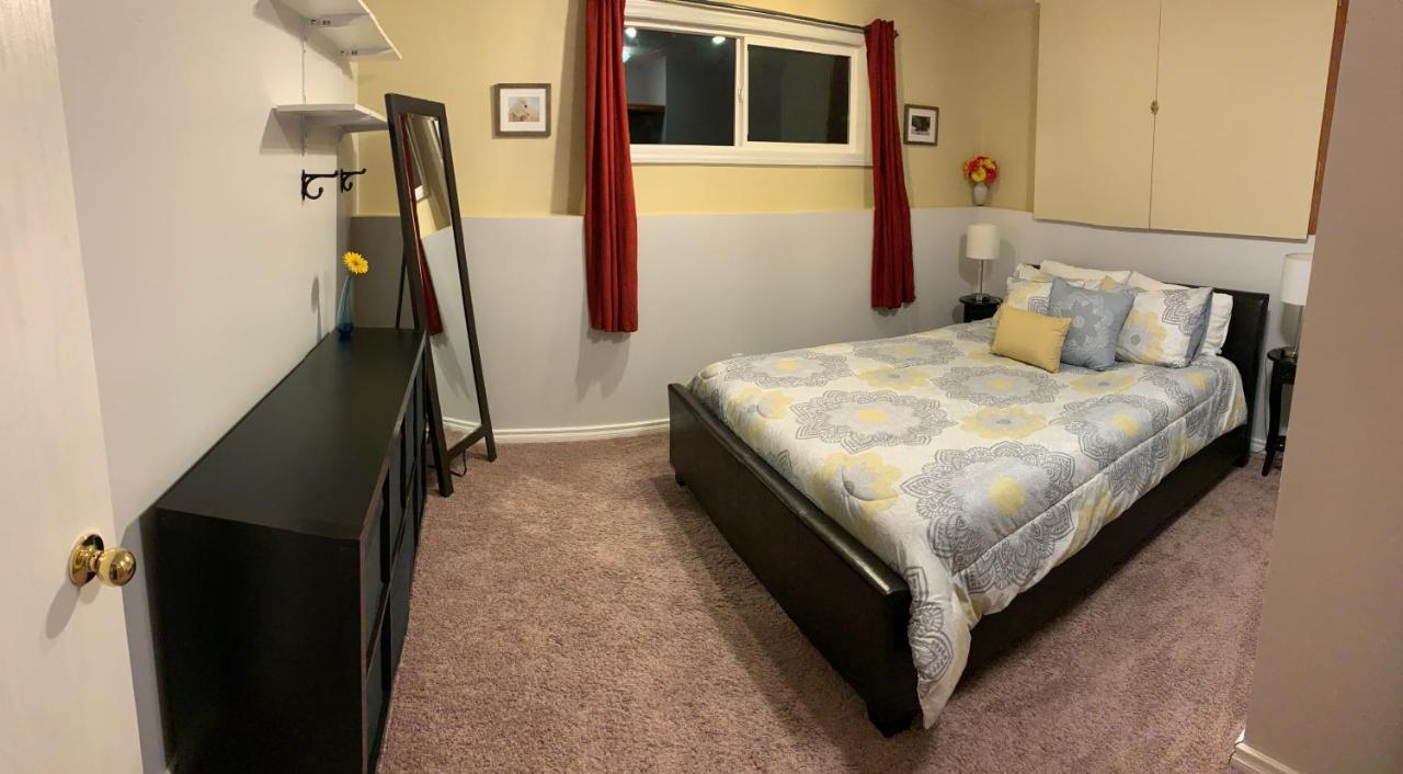 Newly Renovated Basement Suite! Lethbridge Eksteriør bilde